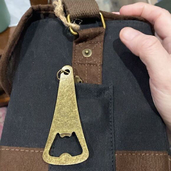 New NWT Legacy NFL Branded Steelers Beer Caddy Cooler w/ Opener Waxed Cotton - Picture 5 of 6